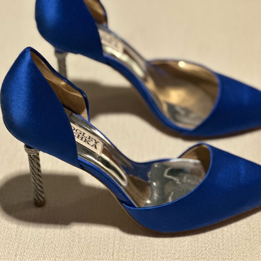 Blue Badgley Mischka Heels with Sparkly Heel.
